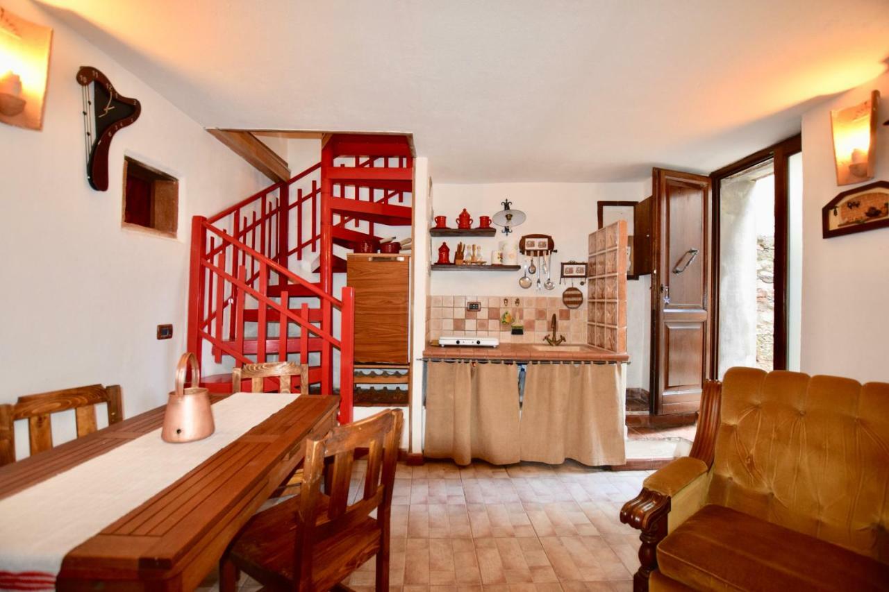 Luciano e Norma House Il Rustico Gerfalco Exterior foto